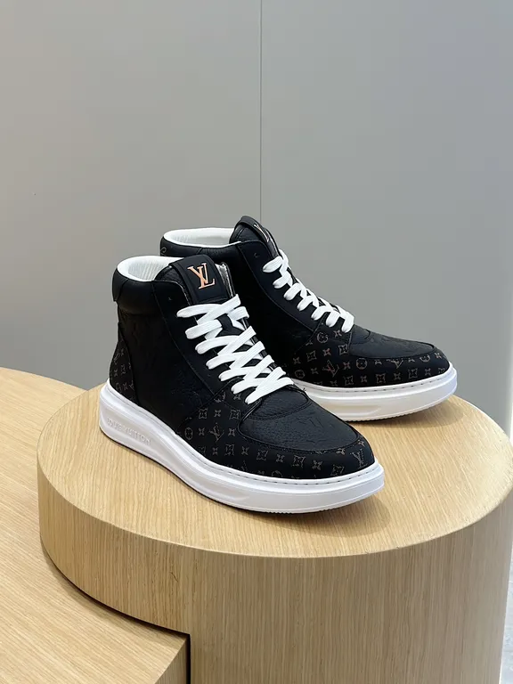 Louis Vuitton Shoe 